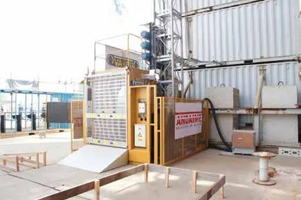 Elevador VS 200 instalado na CQG Offshore